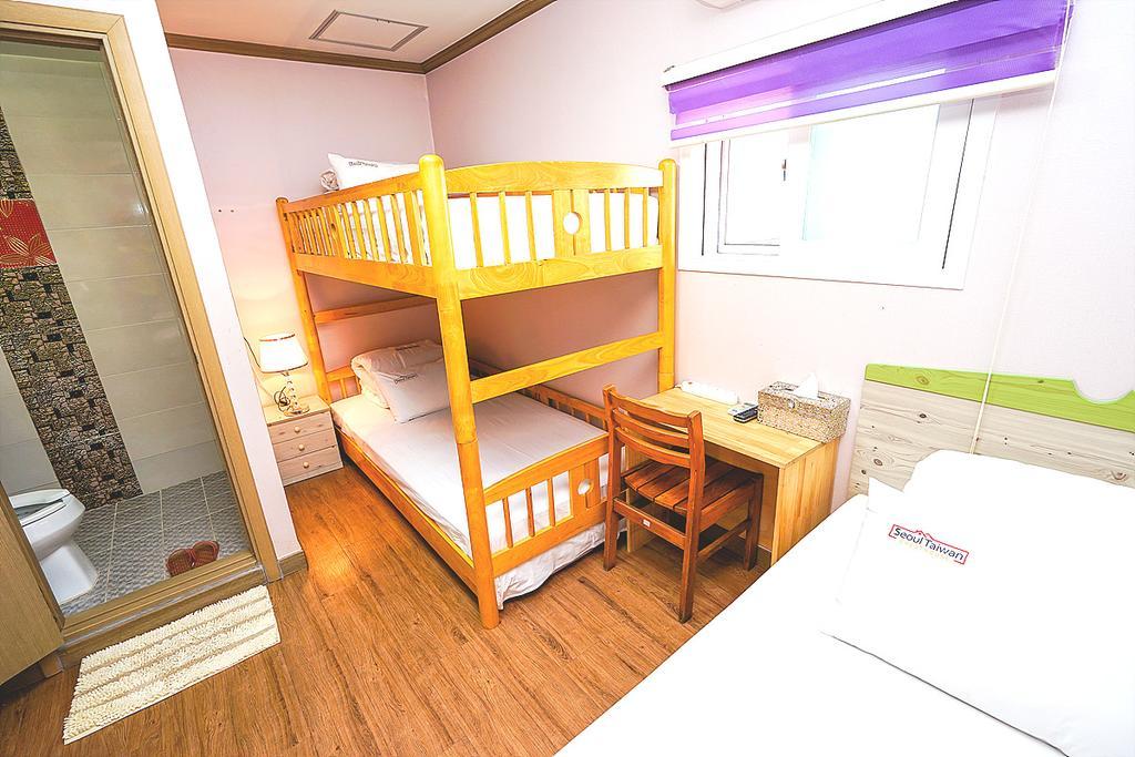 Seoul Taiwan Guesthouse Bagian luar foto