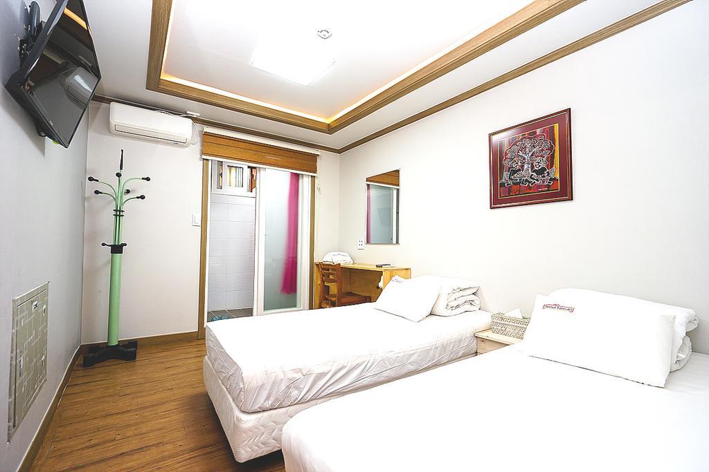 Seoul Taiwan Guesthouse Bagian luar foto