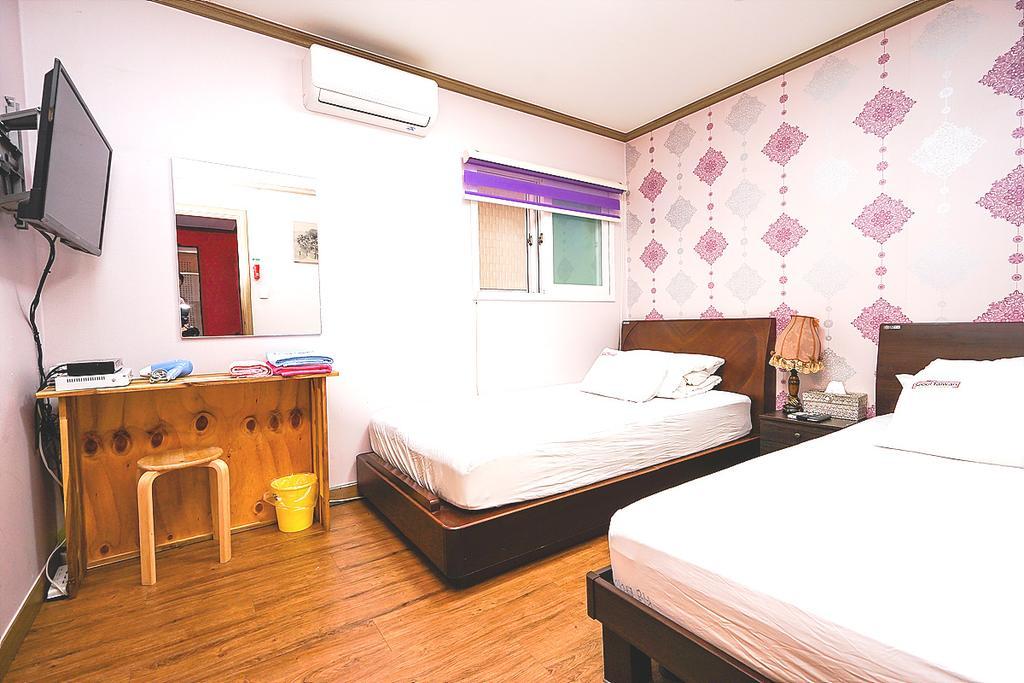 Seoul Taiwan Guesthouse Bagian luar foto